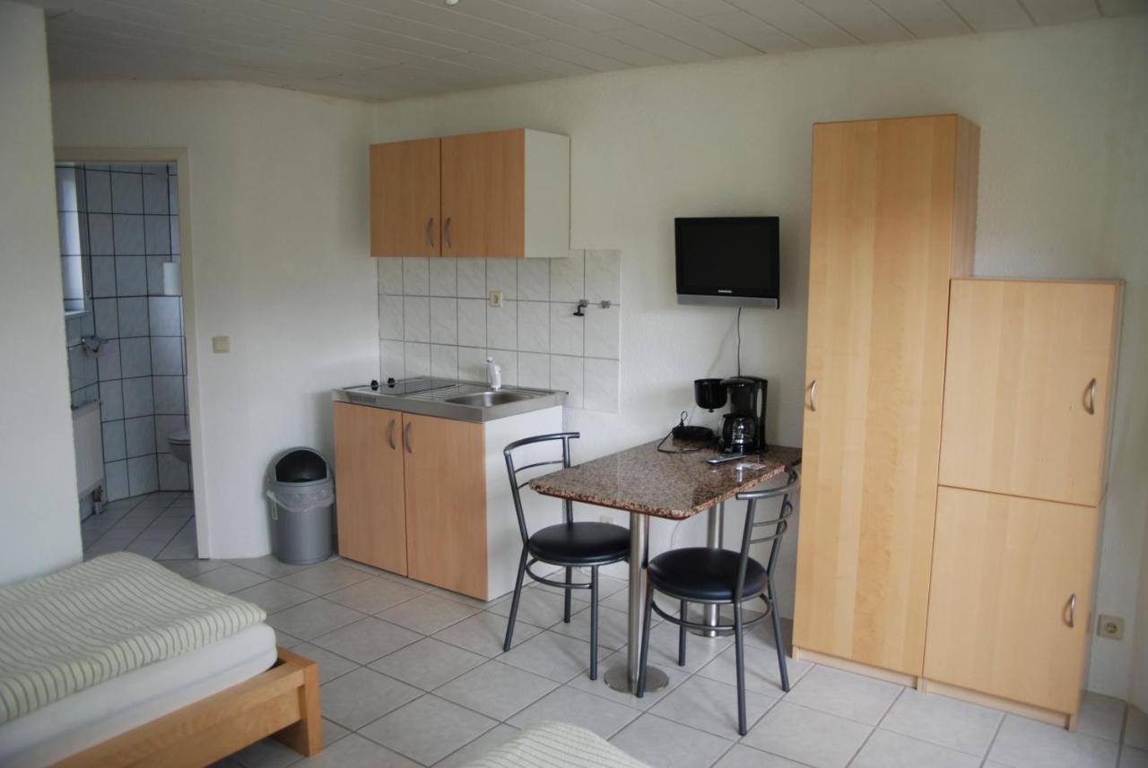 Ferienwohnungen Schaefer Obersulm Exterior foto
